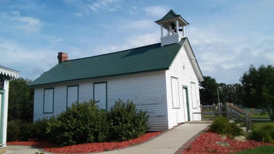 Hotels near Russell J.Rassbach Heritage Museum