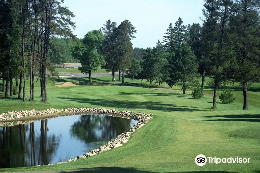 Traditional Golf Course at Breezy Point Resort