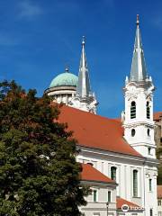 Vizivaros Parish Church