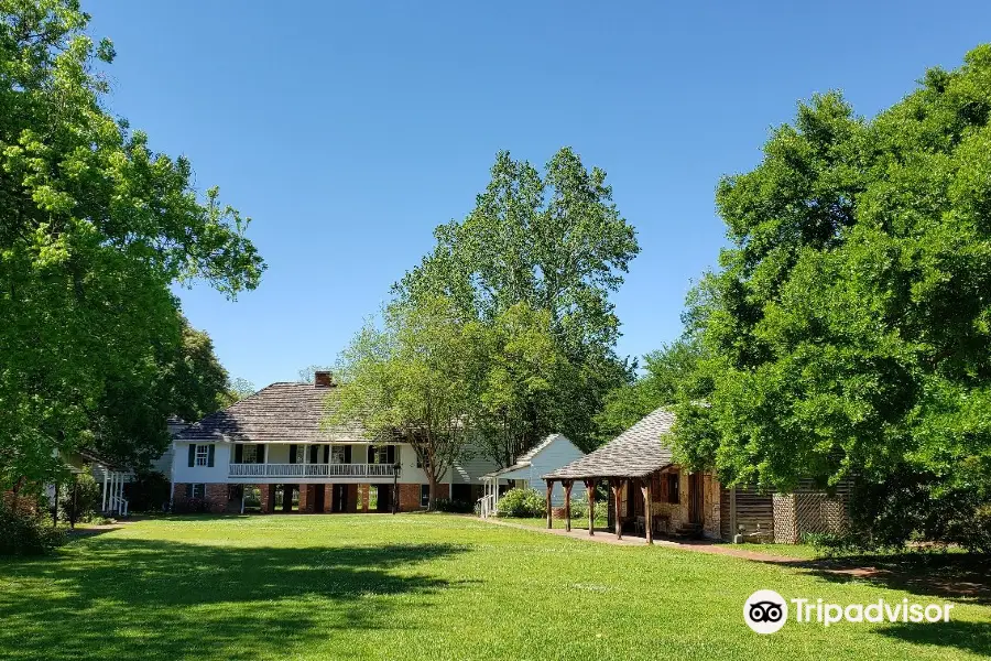 Kent Plantation House