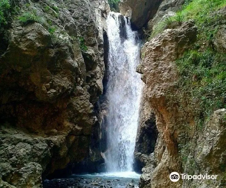 Catafurco Waterfalls