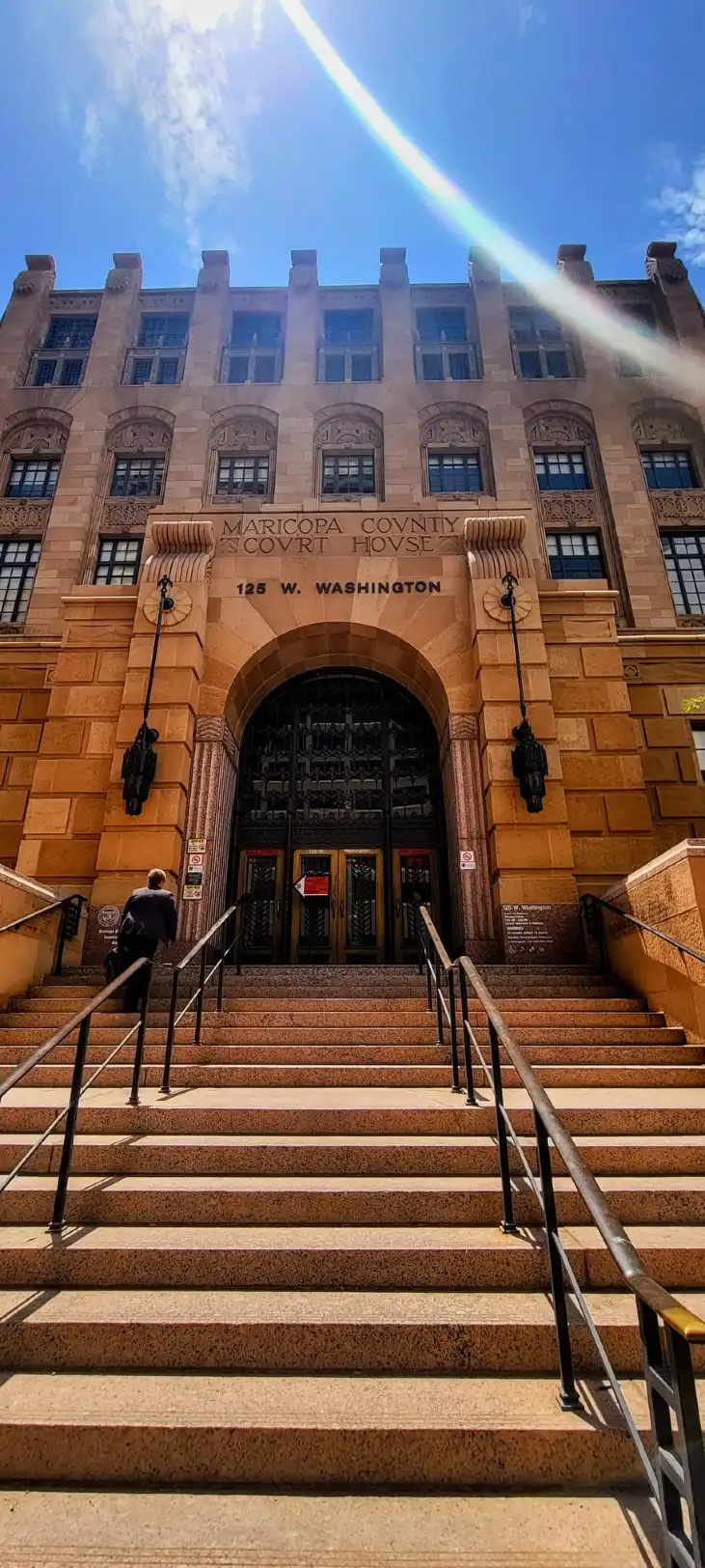 Hotels near Maricopa County Superior Courthouse