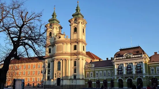 Dobó István Square