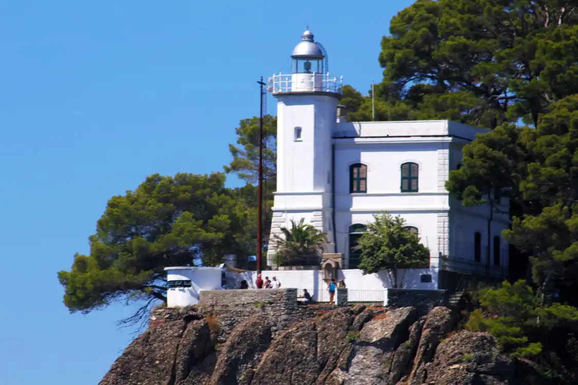 Hotels near Faro di Portofino
