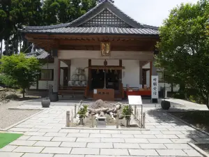 Aso Hakusui Ryujin-gongen (Shirohebi Shrine)