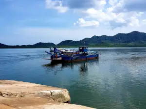Sala Dan Pier