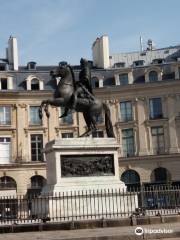 Статуя Людовика XIV