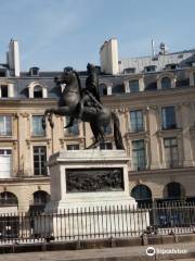 Statue of Louis XIV