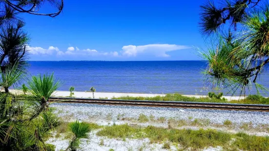 Bay Bluffs Park