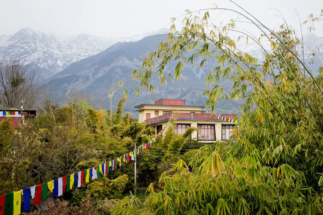 Hotels near Thosamling Nunnery and Institute