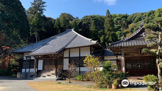 Senkoji Temple
