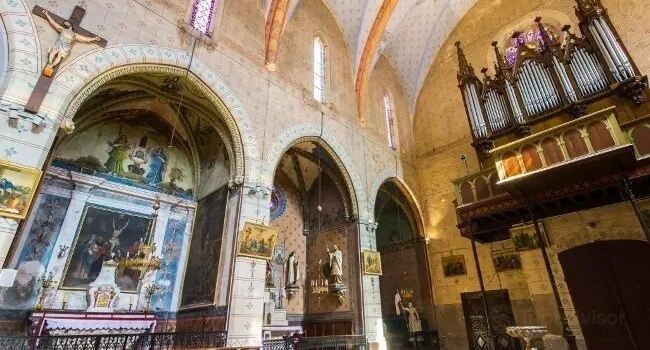 Abbaye de Lagrasse