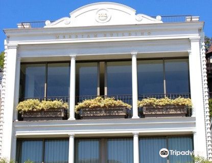 DANIEL MERRIAM'S Bubble Street Gallery