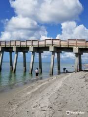 Sharky's On the Pier