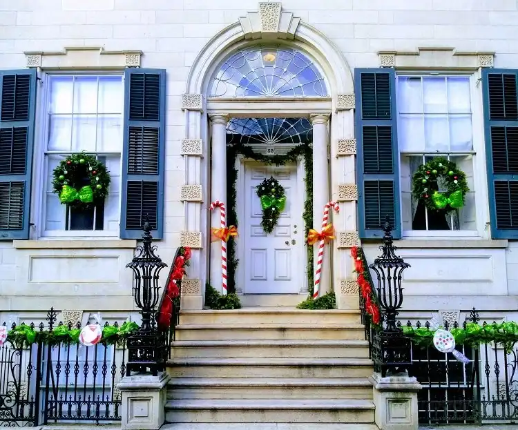 Hotels in Troy