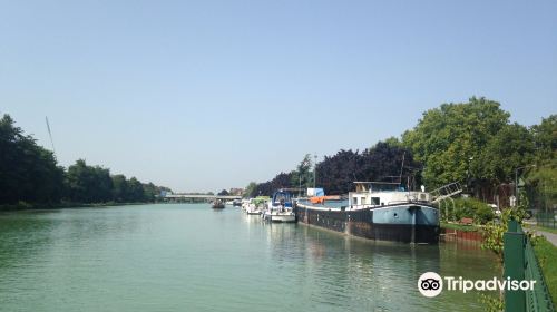 Canal de l'Aisne a la Marne