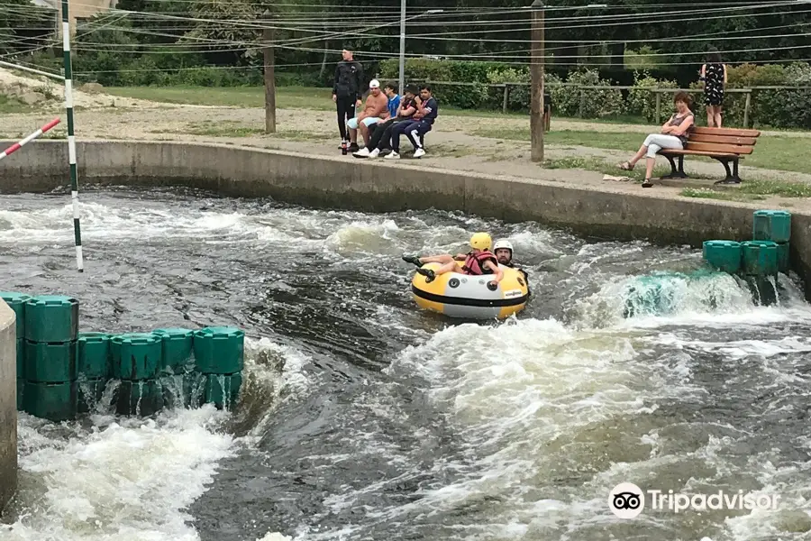 Complexe des Eaux-Vives