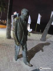 Estátua Graciliano Ramos