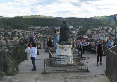 Statue de Notre Dame de France