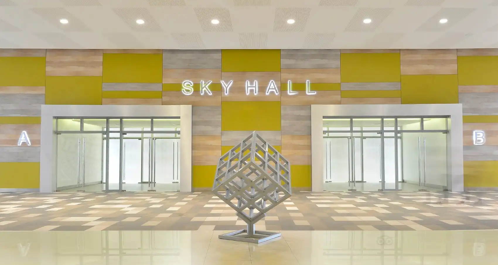 Hotels near SMX Convention Center Manila