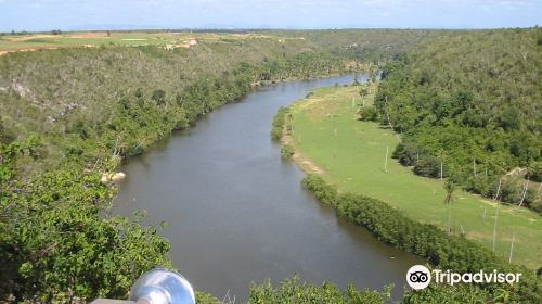 Rio Chavon