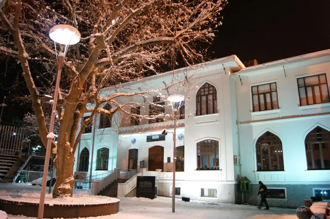 Hotels near Bursa City Museum