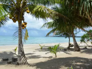 Palani Beach Park, Oceanfront Resort