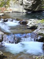 Yaedaki Falls