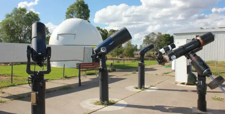 Hotels near Dubbo Observatory