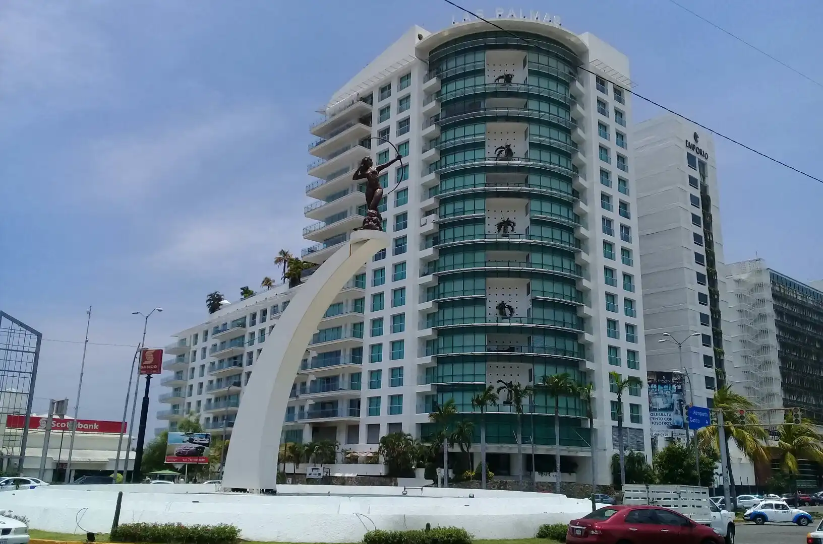Hotels near Fountain of Diana the Huntress
