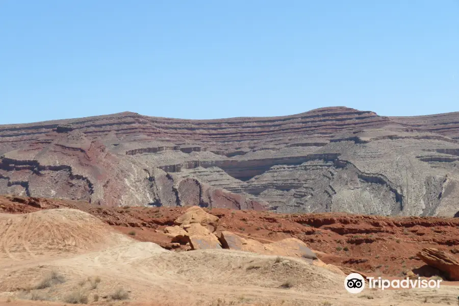 Mexican Hat Rock Formation