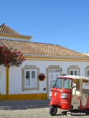 Tuk Tuk Tavira