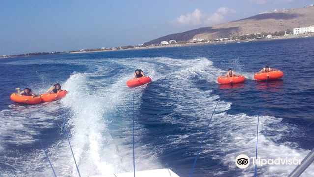 Crazy WaterSports Santorini