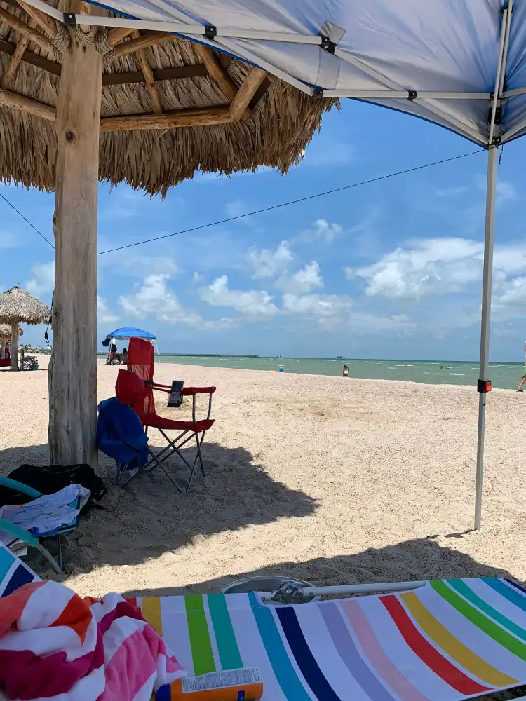 Hotels near Rockport Beach