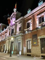 Santa Cruz Palace