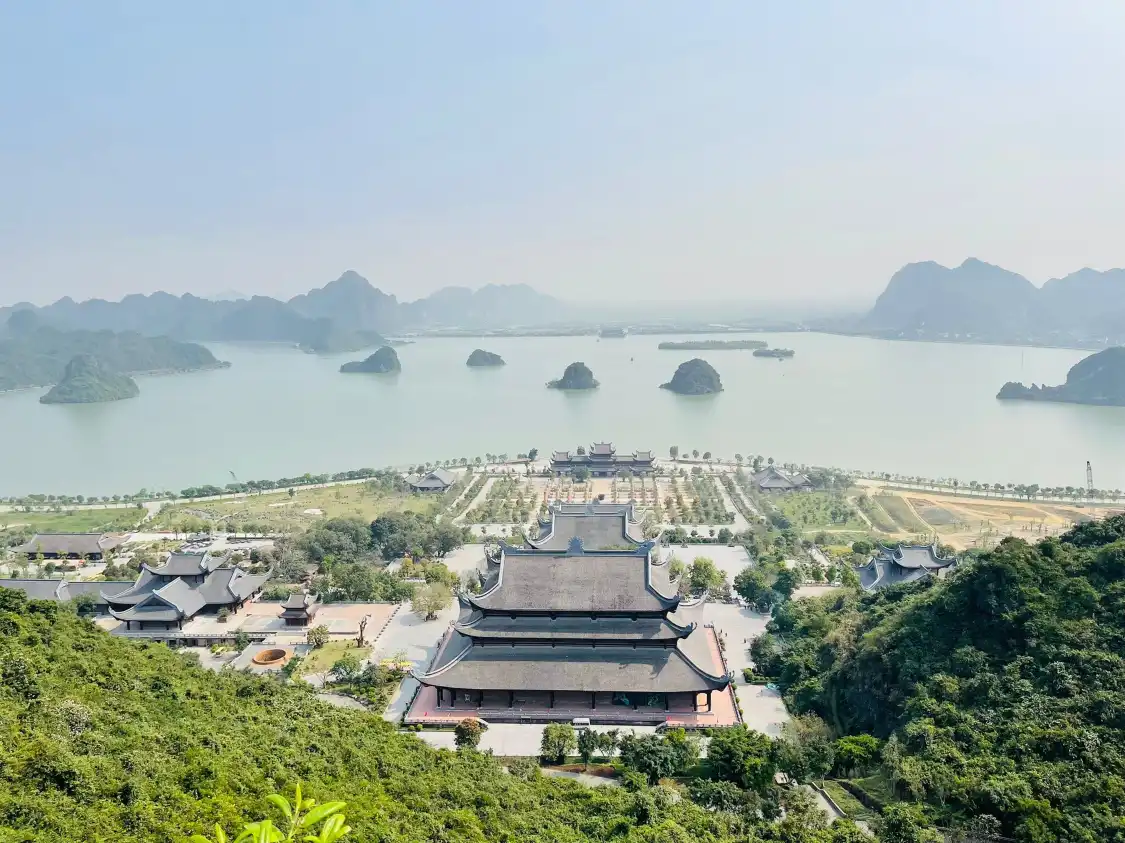 Hotels near Tam Chuc Pagoda