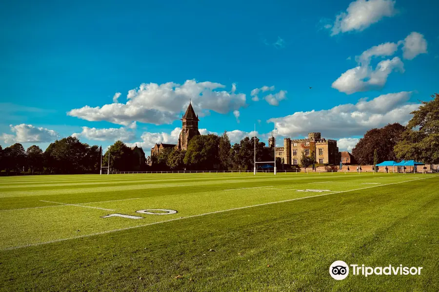 Rugby School Shop & Tours