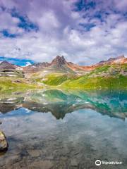 Ice Lakes Trail