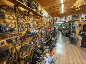 The Museum of Eight-wheeled Vehicle