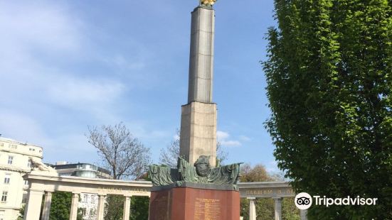 Heldendenkmal der Roten Armee