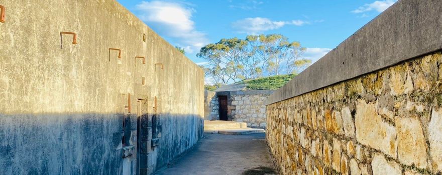 Kangaroo Bluff Battery