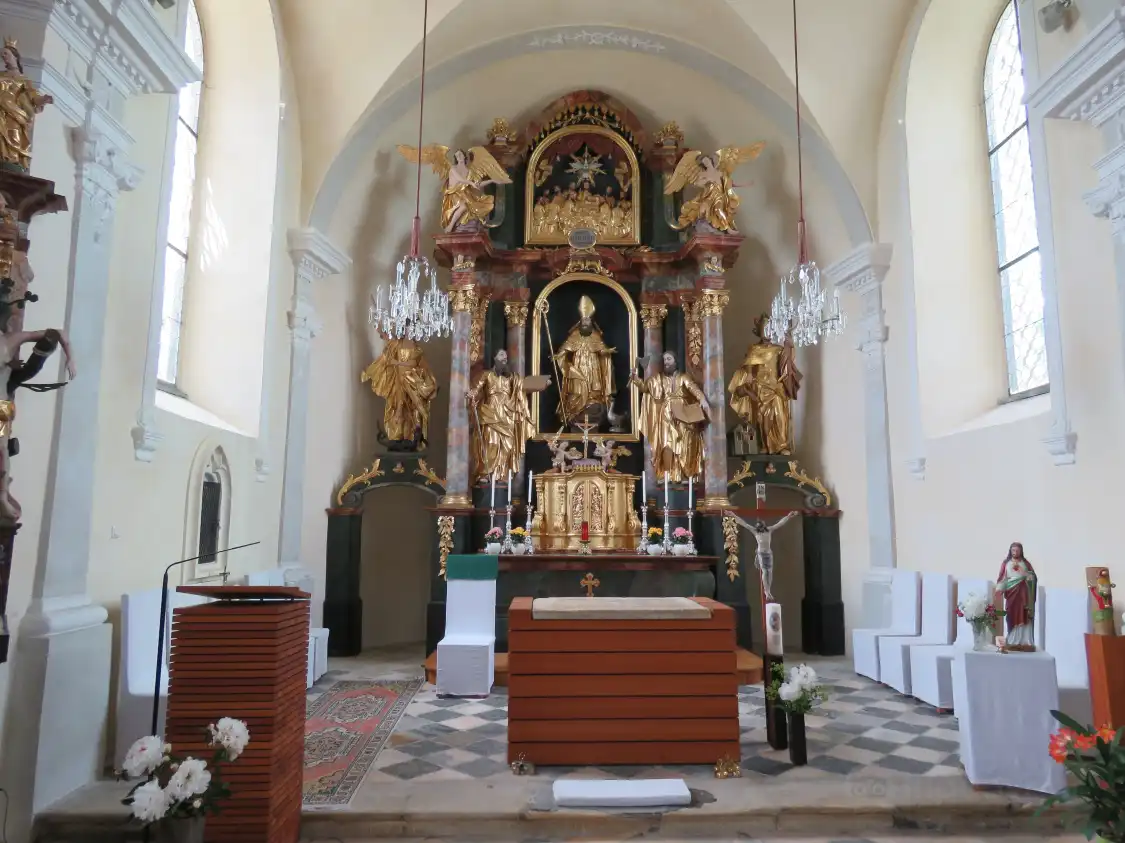 Hotels in der Nähe von Wehrkirche Diex