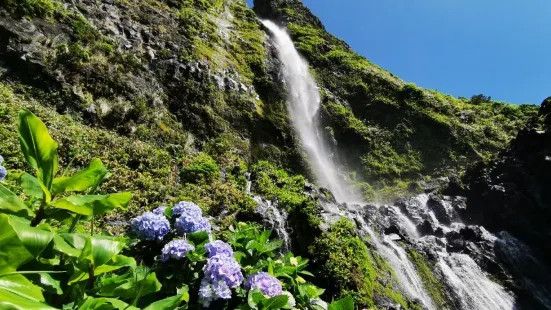 Cascata do Poco do Bacalhau