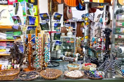 El Nido Boutique & Artcafe