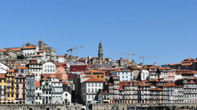 Hotels near Ribeira