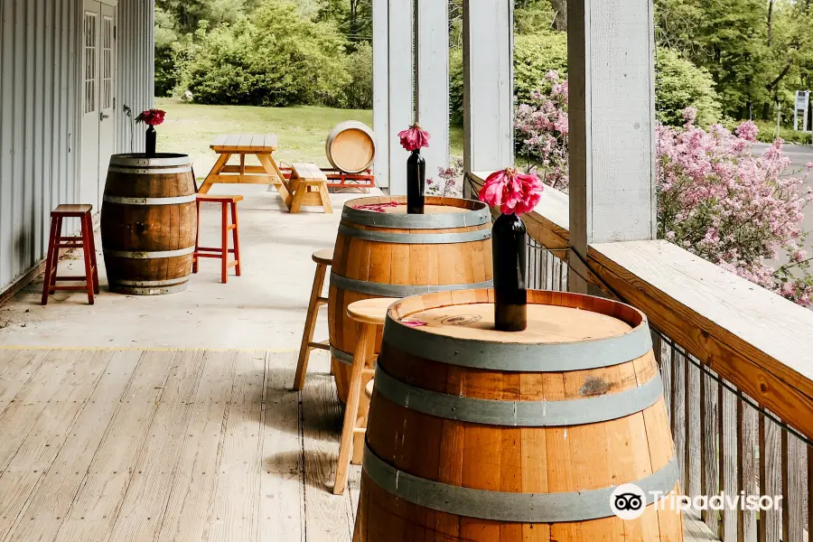 Knapp Winery & Vineyard Restaurant