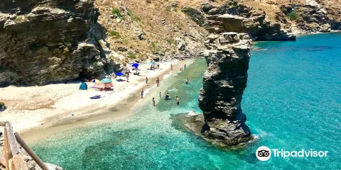 Tis Grias to Pidima Beach