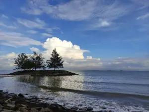 Pantai Temasya Tanjung Batu