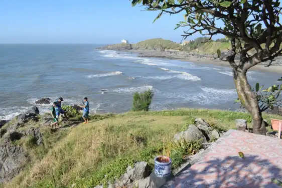 Hon Ba Island 주변 호텔