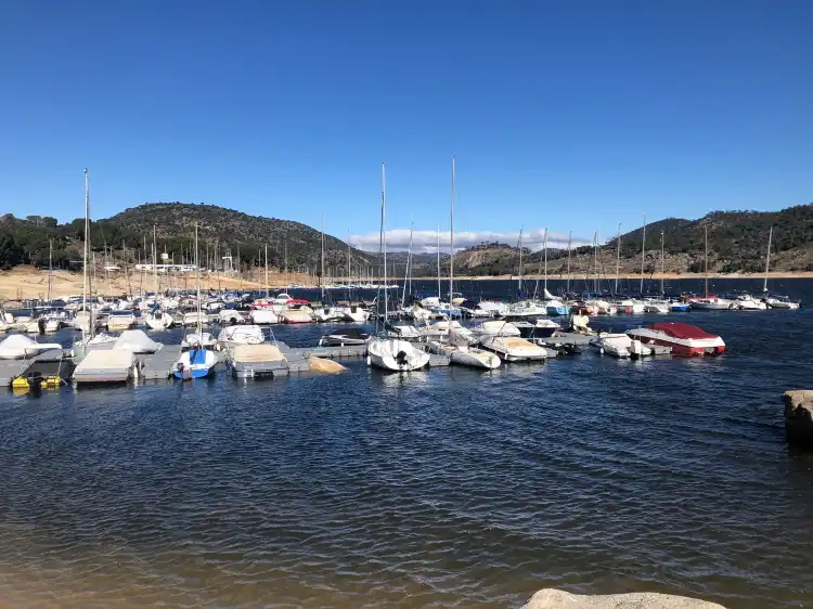 Hôtels à : Jdita